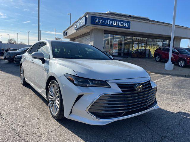 2019 Toyota Avalon Hybrid