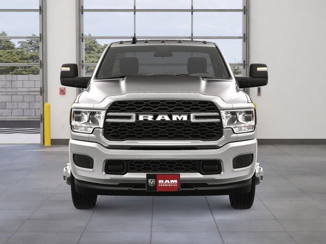 2024 RAM Ram 3500 Chassis Cab RAM 3500 TRADESMAN CHASSIS REGULAR CAB 4X4 84 CA