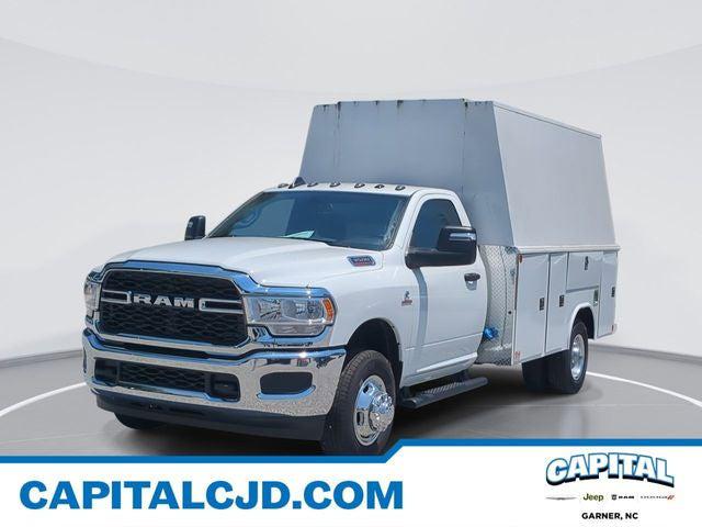 2024 RAM Ram 3500 Chassis Cab RAM 3500 TRADESMAN CHASSIS REGULAR CAB 4X4 84 CA