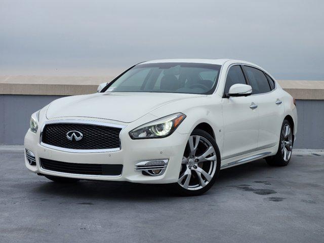 2017 Infiniti Q70L