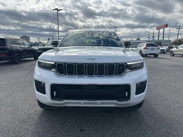 2025 Jeep Grand Cherokee GRAND CHEROKEE OVERLAND 4X4