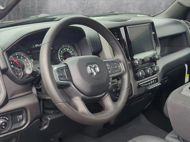 2025 RAM Ram 1500 RAM 1500 WARLOCK CREW CAB 4X4 57 BOX