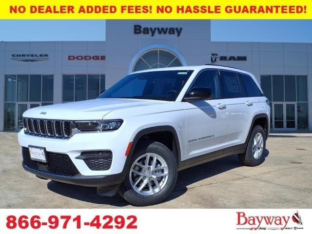 2025 Jeep Grand Cherokee GRAND CHEROKEE LAREDO X 4X4