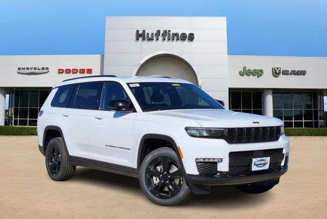 2025 Jeep Grand Cherokee GRAND CHEROKEE L LIMITED 4X4