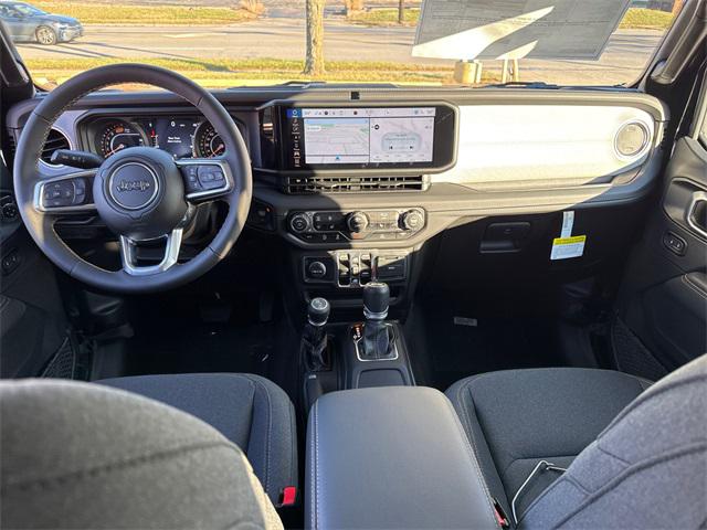 2025 Jeep Wrangler WRANGLER 4-DOOR SAHARA 2025 Jeep Wrangler WRANGLER 4-DOOR SAHARA