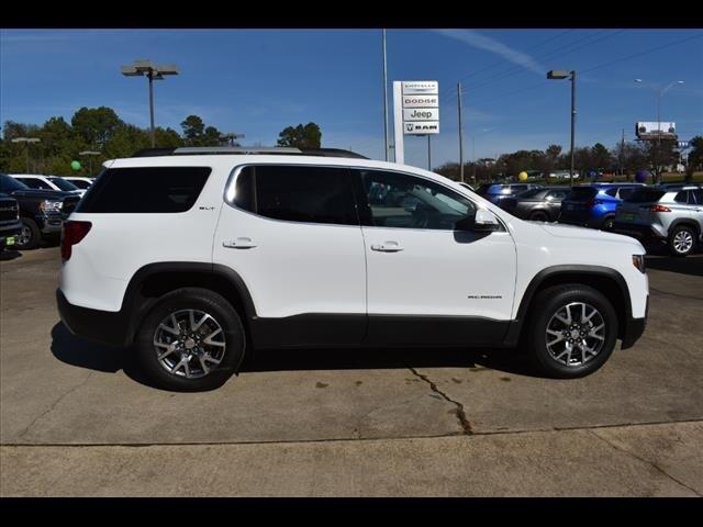 2023 GMC Acadia AWD SLT