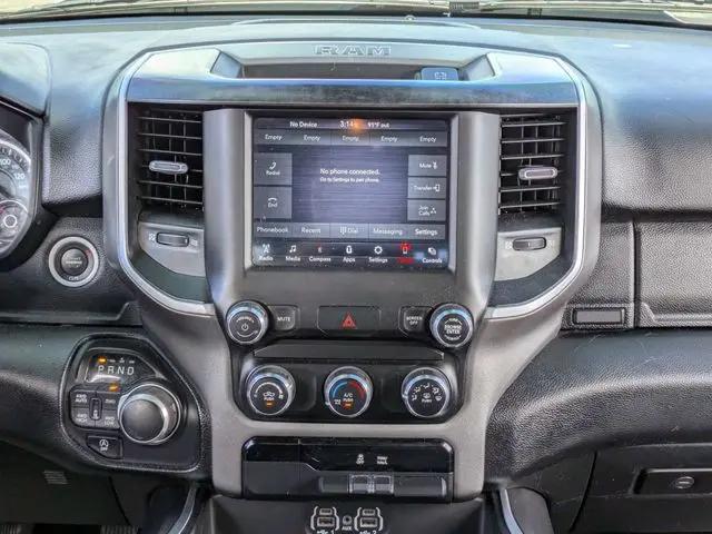 2021 Ram 1500 Big Horn Crew Cab 4x4 5'7" Box