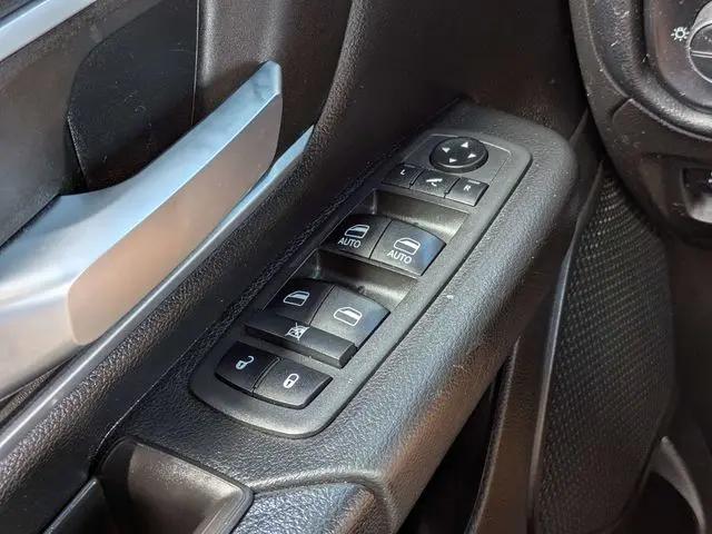 2021 Ram 1500 Big Horn Crew Cab 4x4 5'7" Box