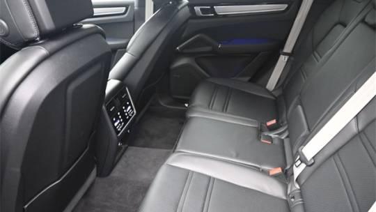 2022 Porsche Cayenne Platinum Edition