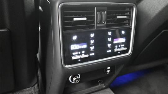 2022 Porsche Cayenne Platinum Edition