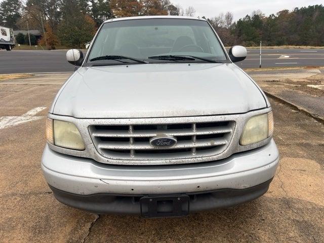 2003 Ford F-150 XL