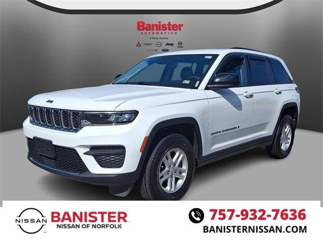 2023 Jeep Grand Cherokee Laredo 4x4