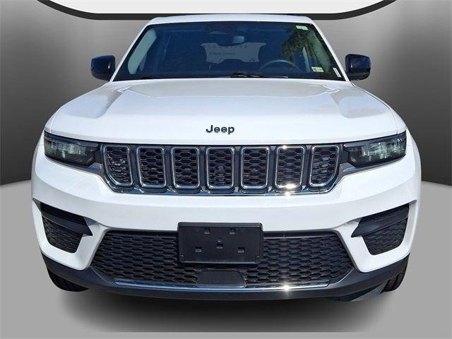 2023 Jeep Grand Cherokee Laredo 4x4