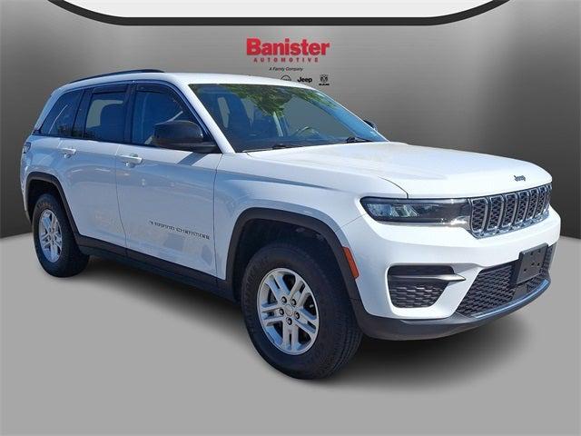 2023 Jeep Grand Cherokee Laredo 4x4