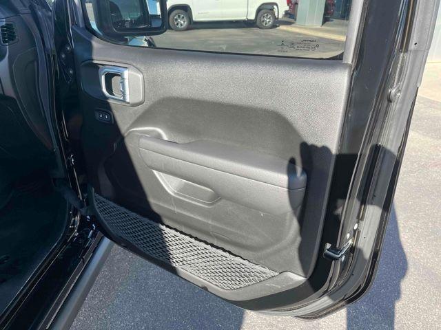 2023 Jeep Wrangler 4-Door Freedom 4x4