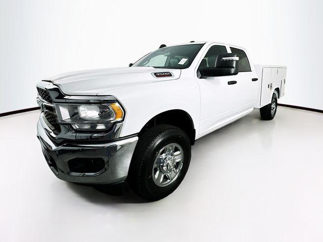 2024 RAM Ram 3500 RAM 3500 TRADESMAN CREW CAB 4X4 8 BOX