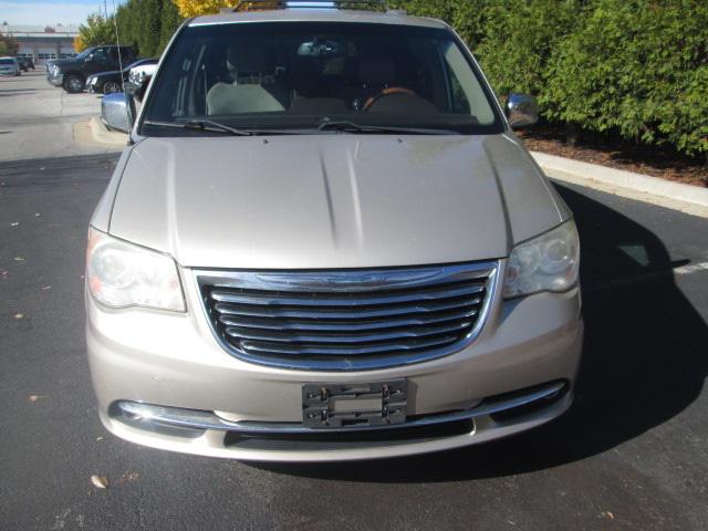 2014 Chrysler Town and Country Limited