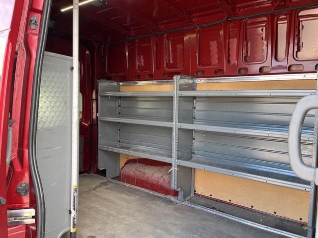2021 Nissan 2500 SV High Roof V8