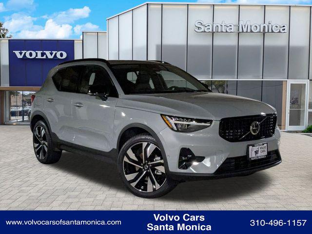 2025 Volvo XC40 B5 Ultra Dark Theme for sale in Santa Monica, CA