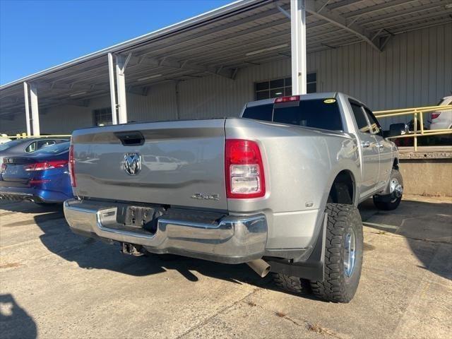 2022 RAM 3500 Tradesman Crew Cab 4x4 8 Box