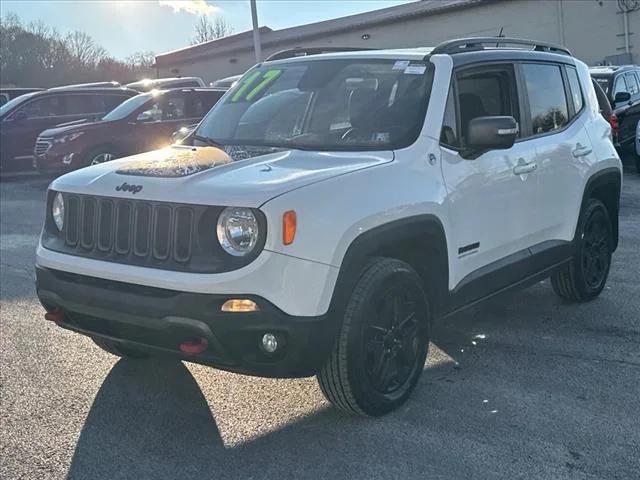 2017 Jeep Renegade Deserthawk 4x4