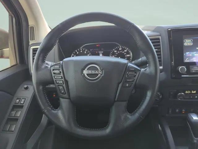 2022 Nissan Frontier Crew Cab SV 4x4
