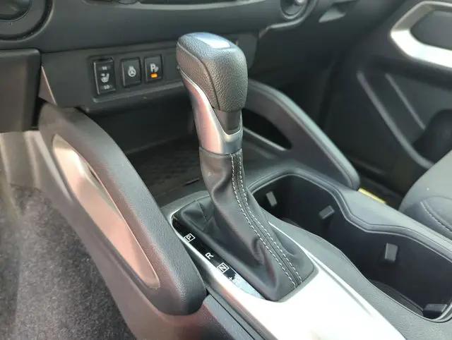 2022 Nissan Frontier Crew Cab SV 4x4