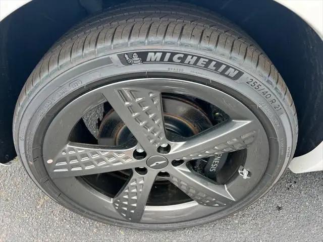 2025 Genesis GV70 3.5T AWD Sport