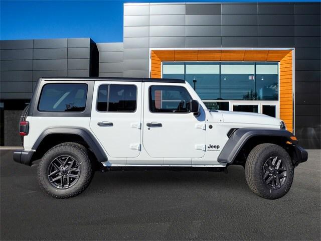 2025 Jeep Wrangler 4-Door Summit 4x4