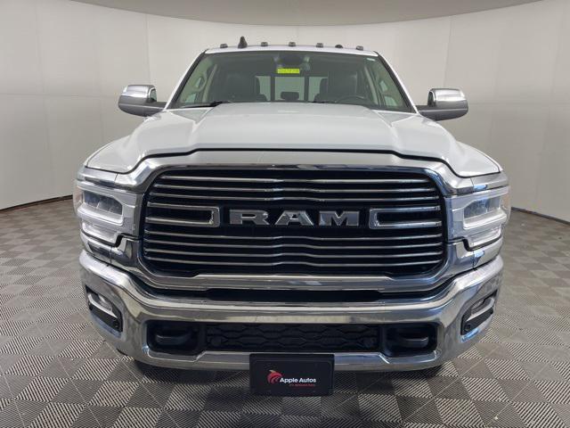2020 RAM 3500 Laramie Crew Cab 4x4 64 Box