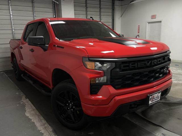 2023 Chevrolet Silverado 1500 2WD Crew Cab Short Bed Custom