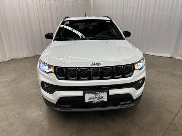 2025 Jeep Compass COMPASS LATITUDE 4X4