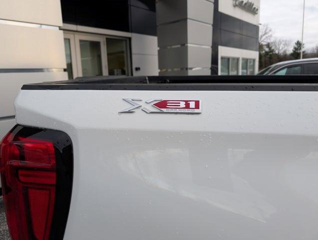 2025 GMC Sierra 1500 4WD Crew Cab Short Box Elevation with 3SB
