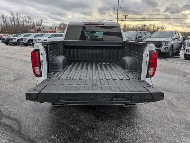 2025 GMC Sierra 1500 4WD Crew Cab Short Box Elevation with 3SB