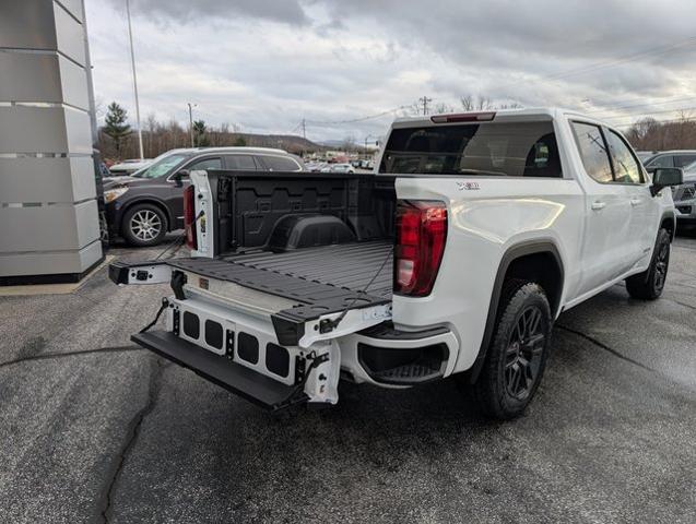 2025 GMC Sierra 1500 4WD Crew Cab Short Box Elevation with 3SB