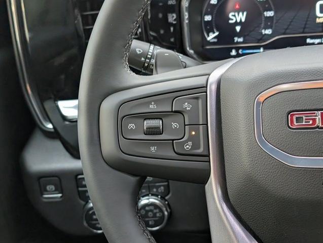 2025 GMC Sierra 1500 4WD Crew Cab Short Box Elevation with 3SB