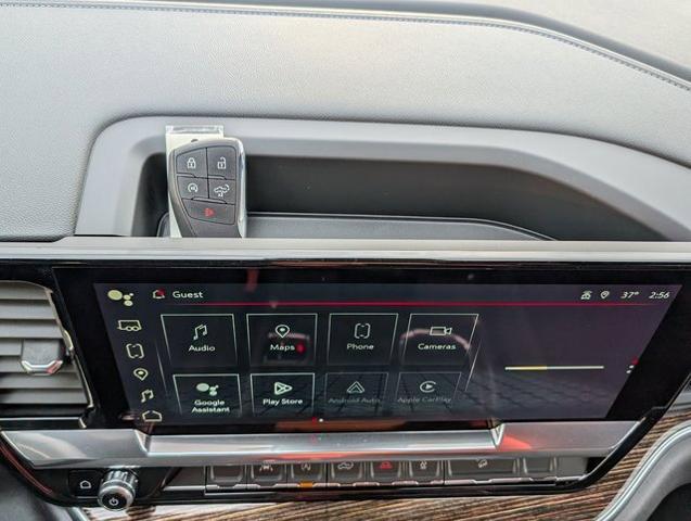 2025 GMC Sierra 1500 4WD Crew Cab Short Box Elevation with 3SB
