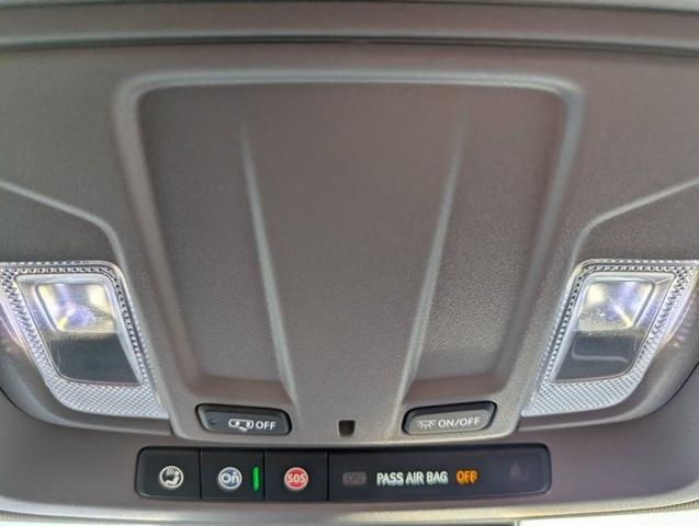 2025 GMC Sierra 1500 4WD Crew Cab Short Box Elevation with 3SB