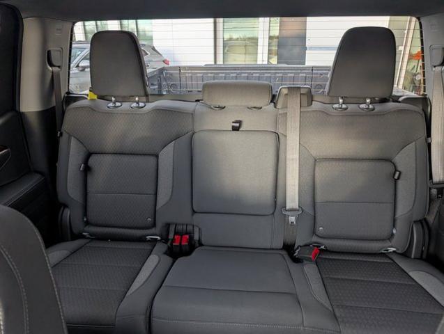 2025 GMC Sierra 1500 4WD Crew Cab Short Box Elevation with 3SB