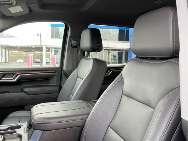 2024 Chevrolet Silverado 1500 4WD Crew Cab Short Bed RST