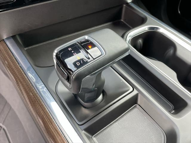 2024 Chevrolet Silverado 1500 4WD Crew Cab Short Bed RST
