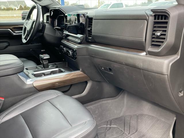 2024 Chevrolet Silverado 1500 4WD Crew Cab Short Bed RST