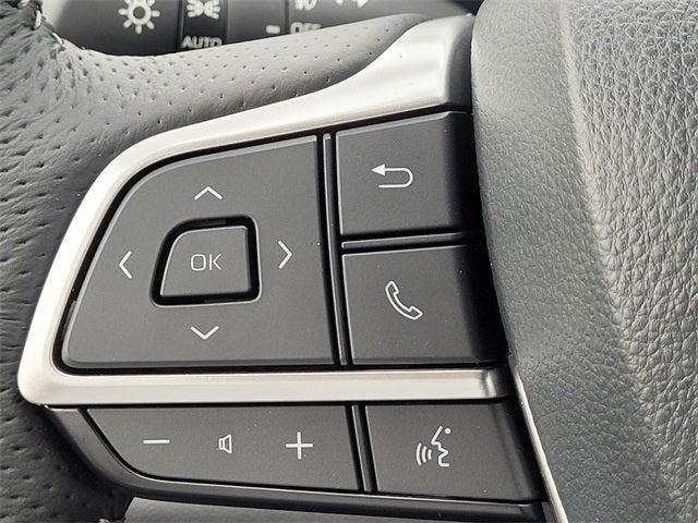 2025 Toyota Sienna Platinum