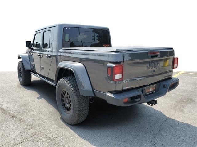 2025 Jeep Gladiator GLADIATOR NIGHTHAWK 4X4 2025 Jeep Gladiator GLADIATOR NIGHTHAWK 4X4