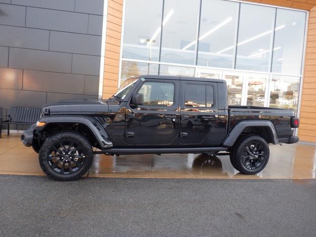 2025 Jeep Gladiator GLADIATOR NIGHTHAWK 4X4