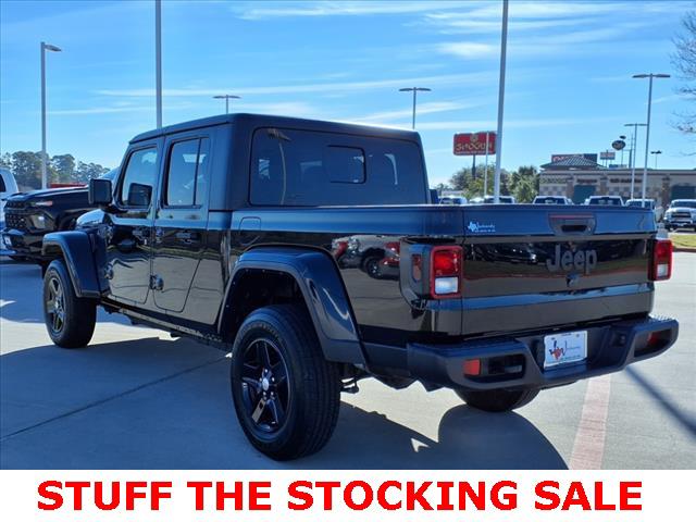 2022 Jeep Gladiator Sport S 4x4