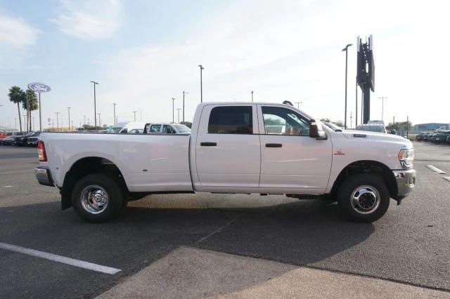 2024 RAM Ram 3500 RAM 3500 TRADESMAN CREW CAB 4X4 8 BOX