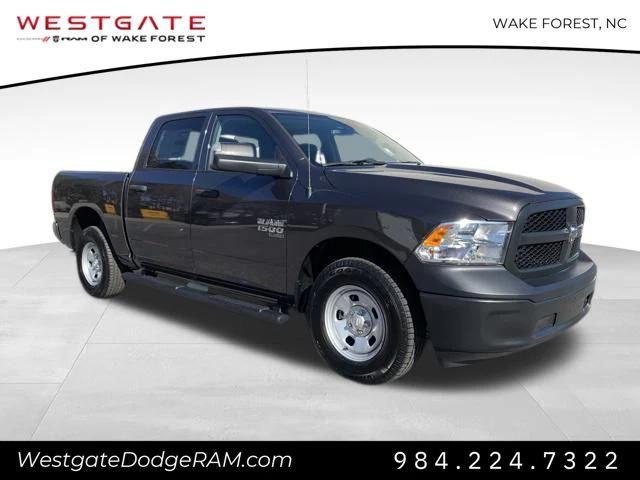 2024 RAM Ram 1500 Classic RAM 1500 CLASSIC TRADESMAN CREW CAB 4X4 57 BOX