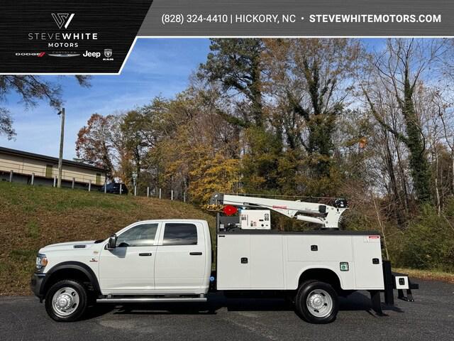 2024 RAM Ram 5500 Chassis Cab RAM 5500 TRADESMAN CHASSIS CREW CAB 4X4 84 CA