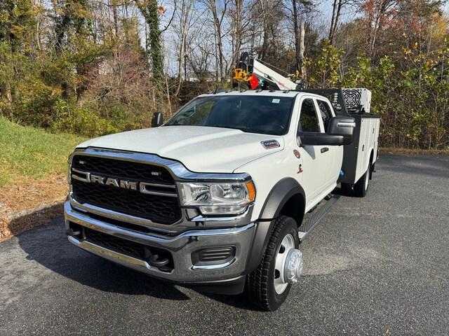 2024 RAM Ram 5500 Chassis Cab RAM 5500 TRADESMAN CHASSIS CREW CAB 4X4 84 CA